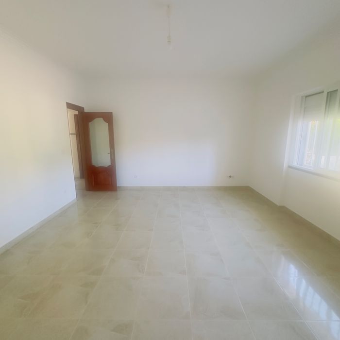 T1 - andar de moradia