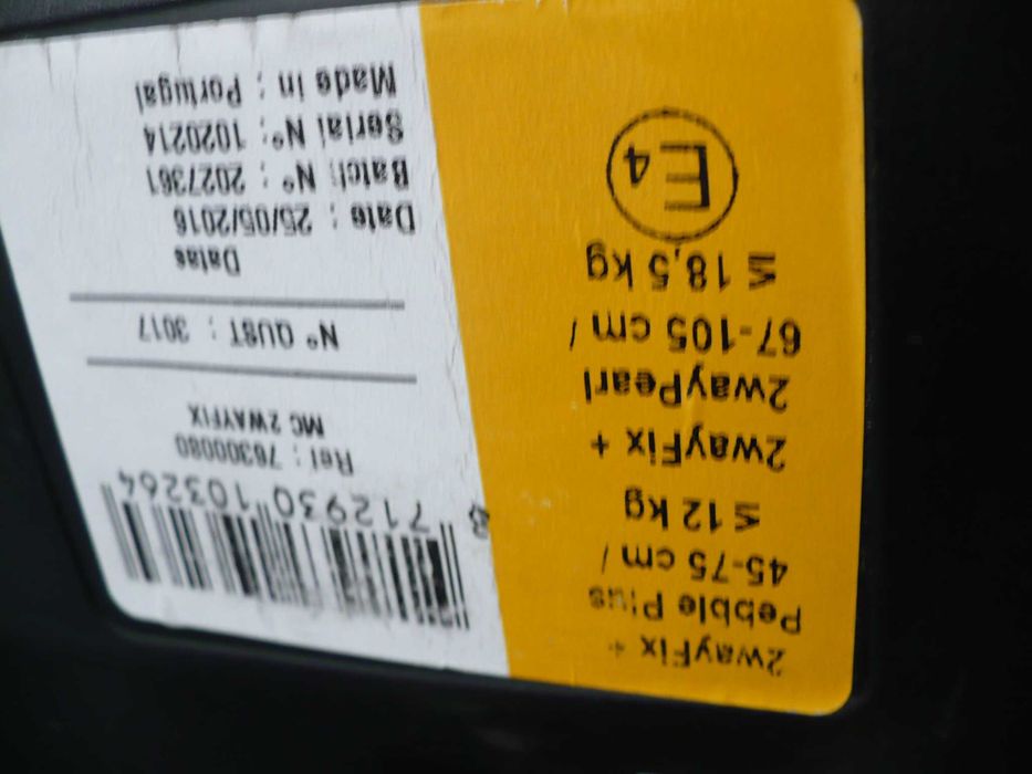 Maxi Cosi Pebble plus z bazą 2 Way