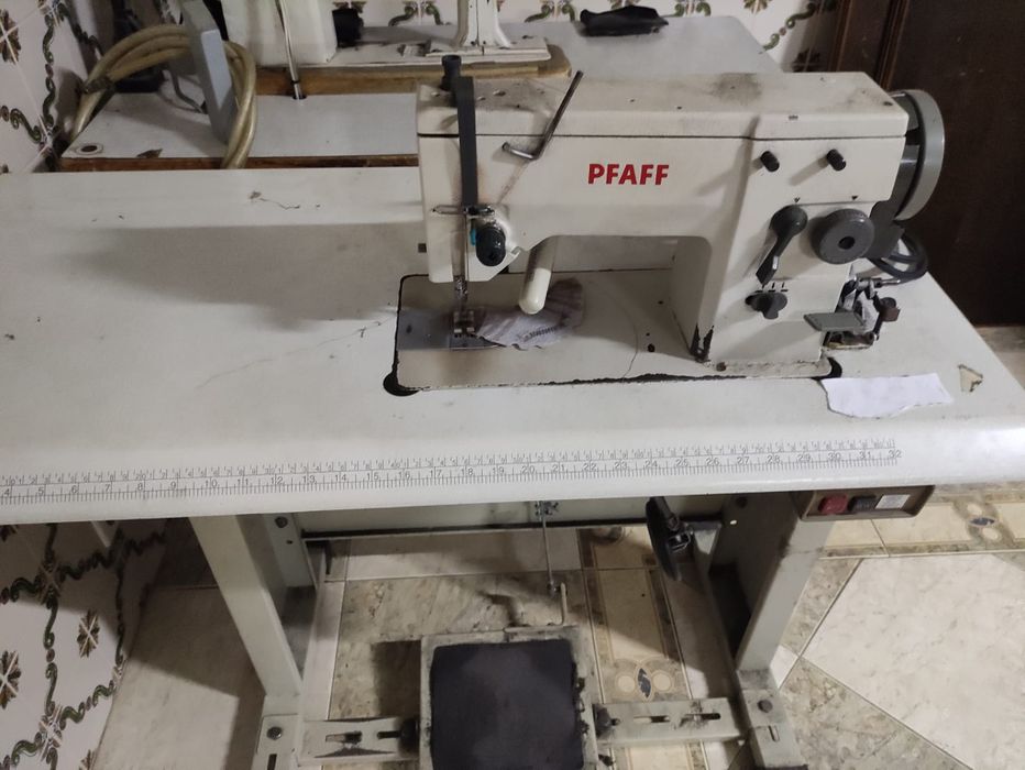Máquinas fabrica corte e costura