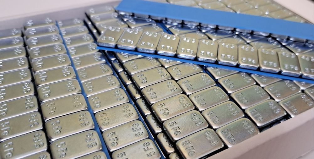 Самоклейка грузик Грузики самоклеючі