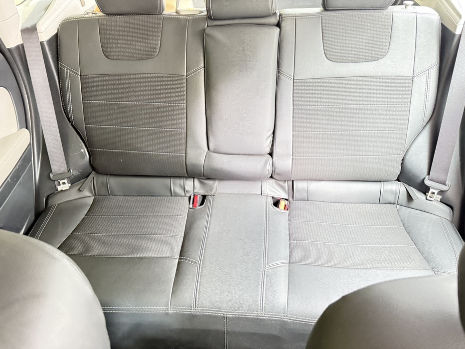 Субару Форестер 2.5 л 2015 год