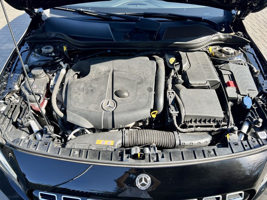 Mercedes-Benz GLA200d, 2019 рік