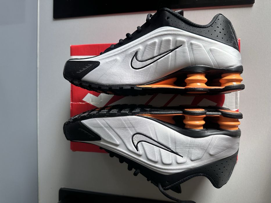 Buty Nike shox R4 44