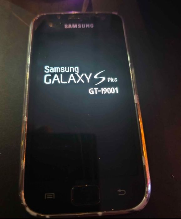 Samsung  S Plus (100% - bateria r dias)