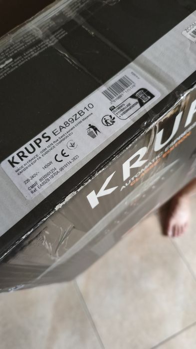 Ekspres ciśnieniowy KRUPS EA89ZB10 + zapas filtrów