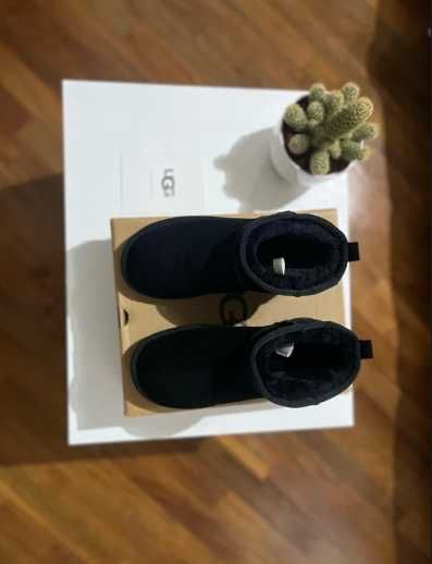 Buty UGG Classic Ultra Mini 36