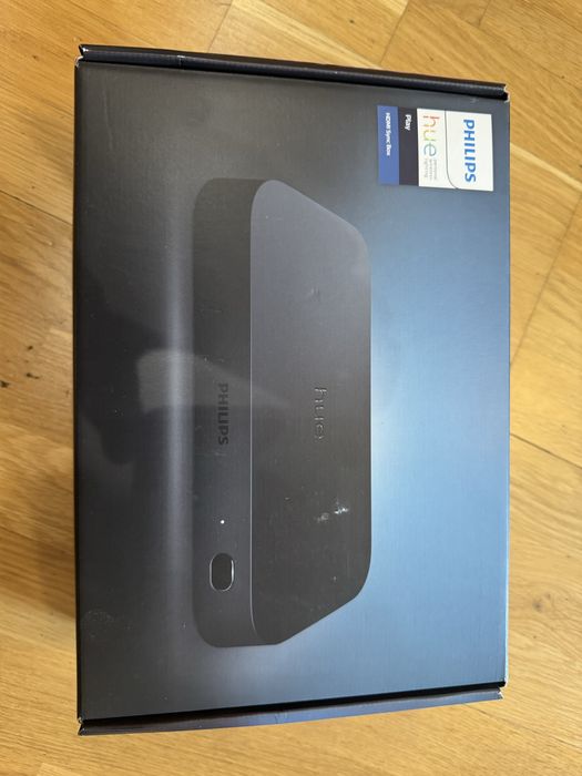 Philips Hue Play HDMI Sync Box v1 + Hue Bridge v1 + Taśma Gradient 55"