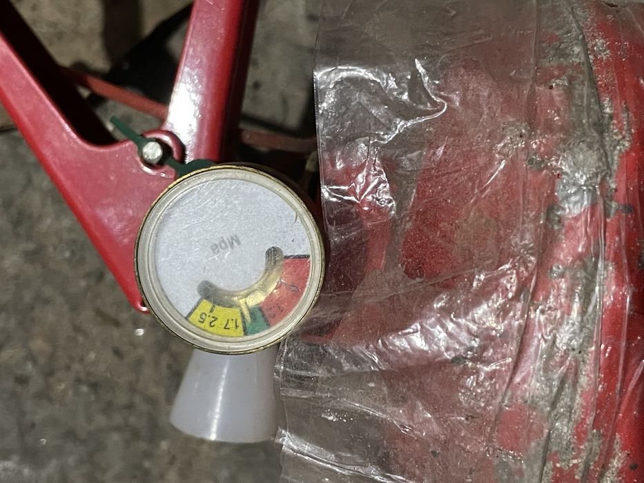 Продам огнетушитель