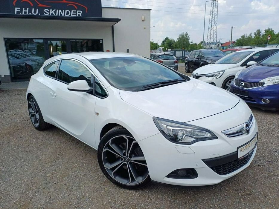 Opel Astra GTC *PółSkóra *BI-Xenon *GrzaneFotele *Climatronic*Serwis *GWARANCJA