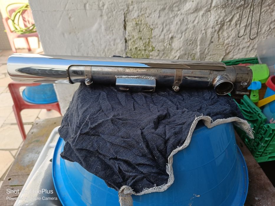 Vendo escape  Vance e Hines cromado Harley 883
