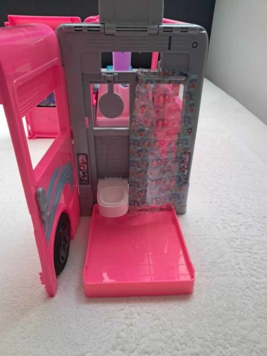 Barbie zestaw z kamperem i akcesoriami
