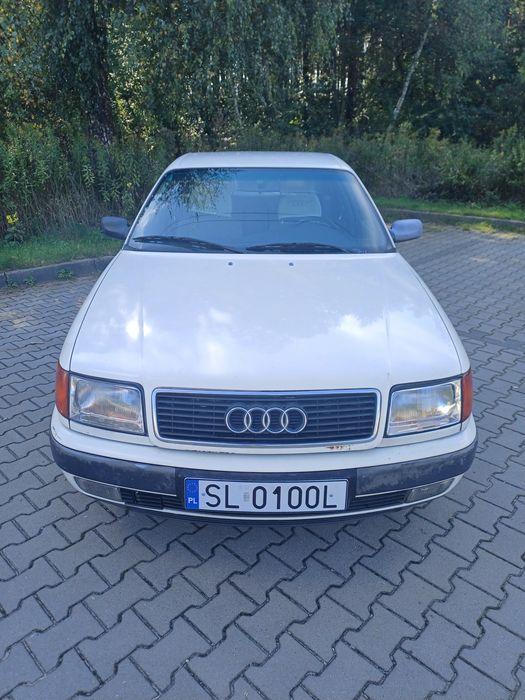 Audi 100