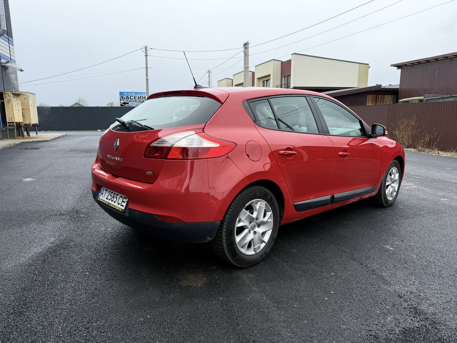 Renault Megane 2012 Рено Меган