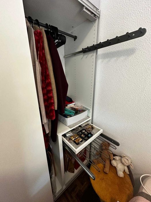 Roupeiro PAX Branco 200x150cm | Excelente Estado