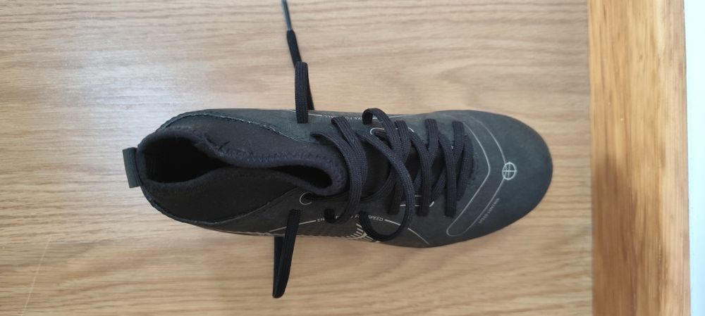 Chuteiras Nike Nr 33