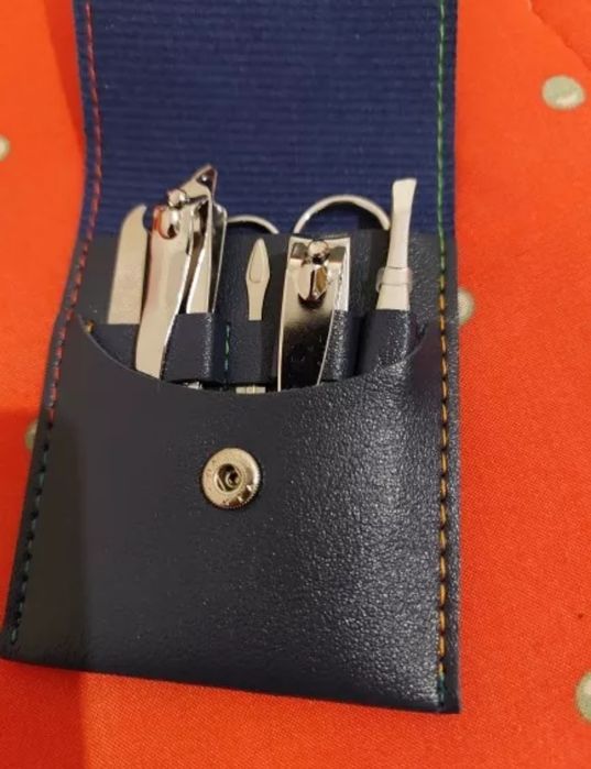 Набор для маникюра 7 предметов / Манікюрний набір