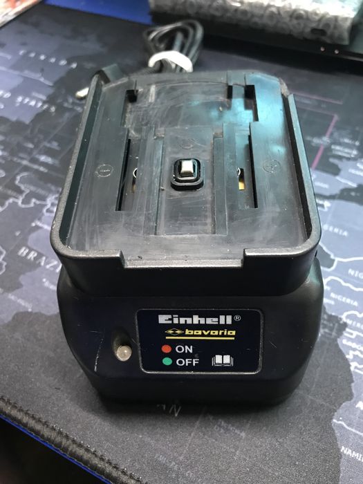 Зарядное устройство для шурупаверта 18v