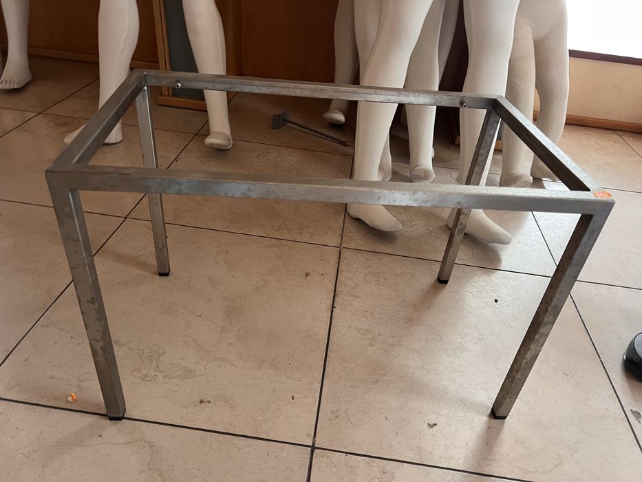 mesa pequena (sem vidro)