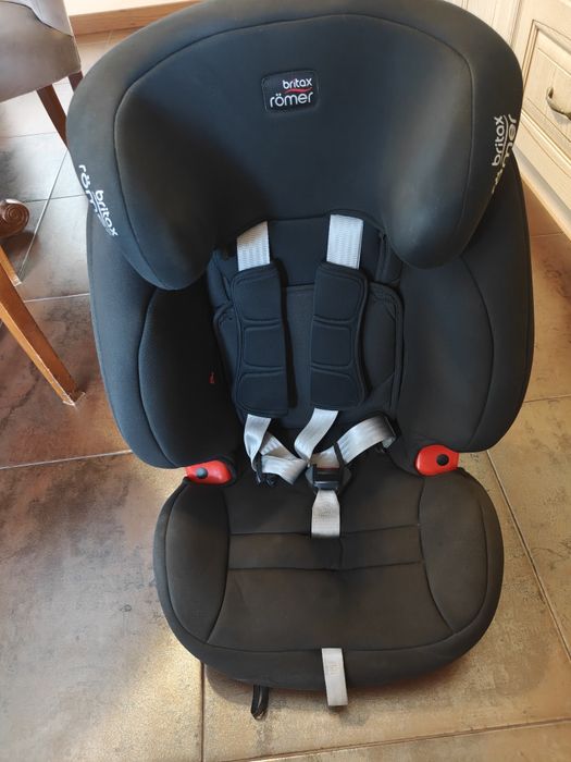 Продам автокрісло Britax romer