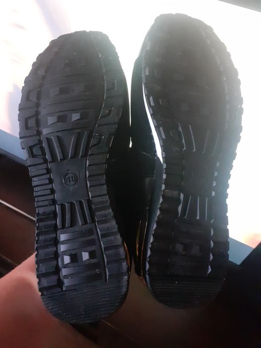 Buty sportowe adidasy czarno złote