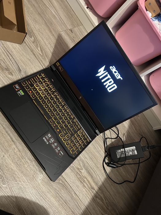 Laptop Acer Nitro V 16 16’’