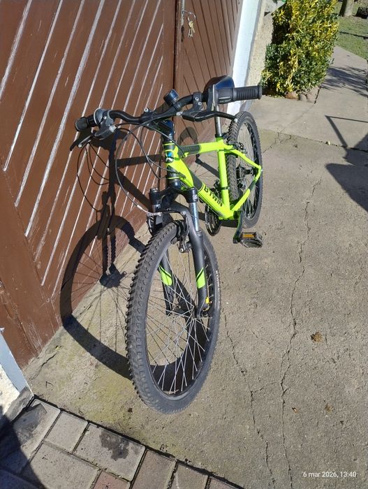 Rower górski MTB B'TWIN Rockrider | Koła 24" | Neon Yellow | Stan bdb