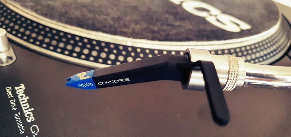Kultowy gramofon Technics SL1210 MK2