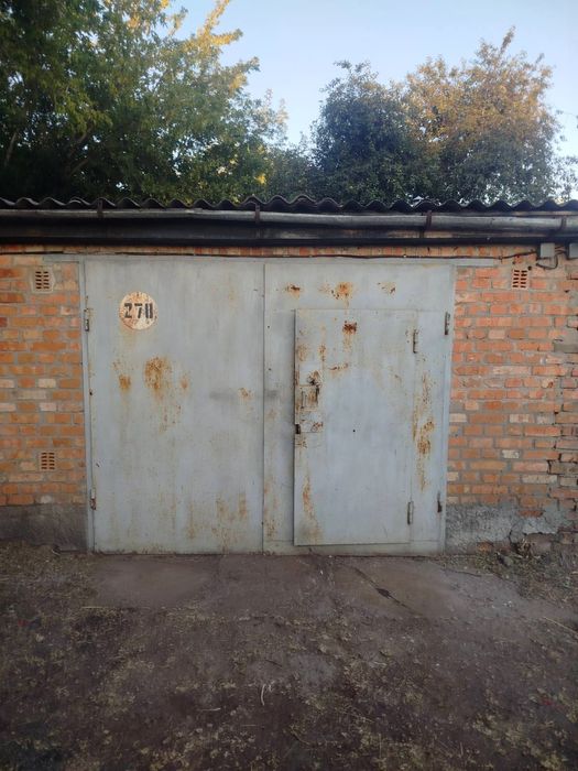 Продам гараж в 7 кооперативі
