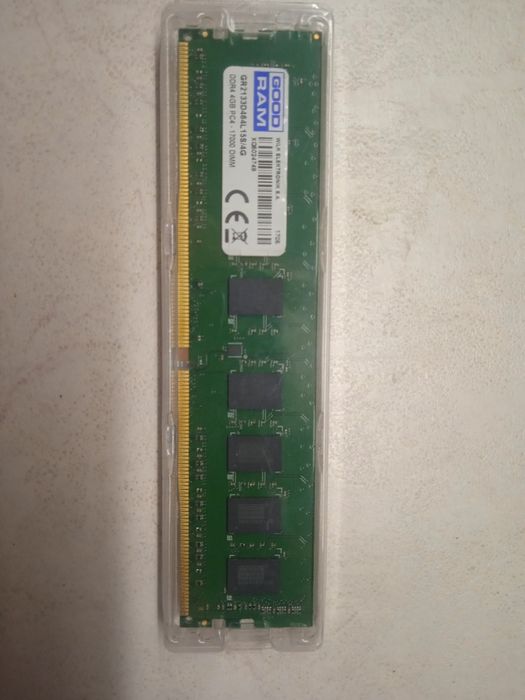 Акціний розпродаж Оперативная память CT4G4DFS824A.M8FB 4GB DDR-4 UDINM 1.2V CL17