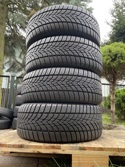 DUNLOP SP Winter Sport 4D 225/50R17 98H XL MFS AO