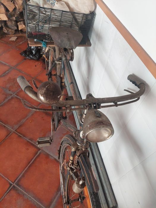 Bicicleta antiga Diana