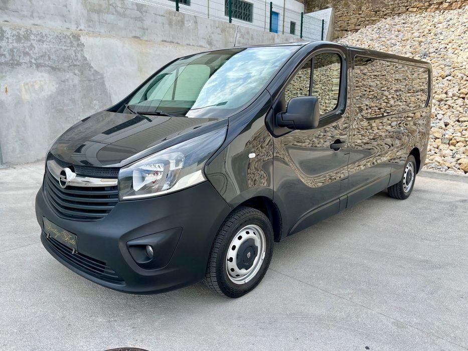 Opel Vivaro 1.6 CDTI BITURBO Cabine dupla 5 lugares versão longa