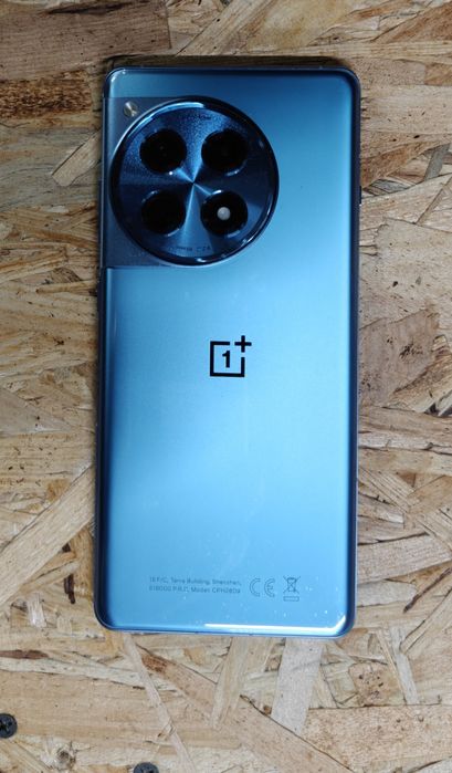 Смартфон OnePlus 12r 16/254