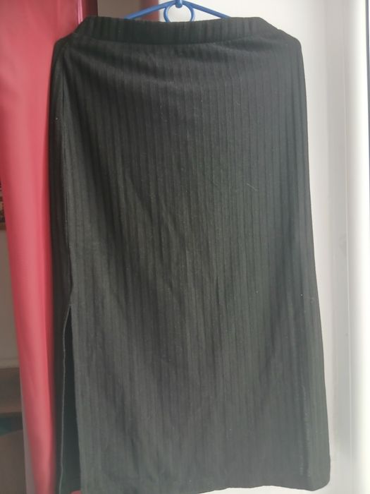 Спідниця в рубчик L.