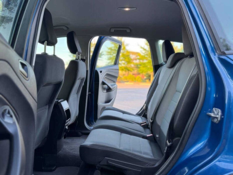 Ford Escape Titanium      2018