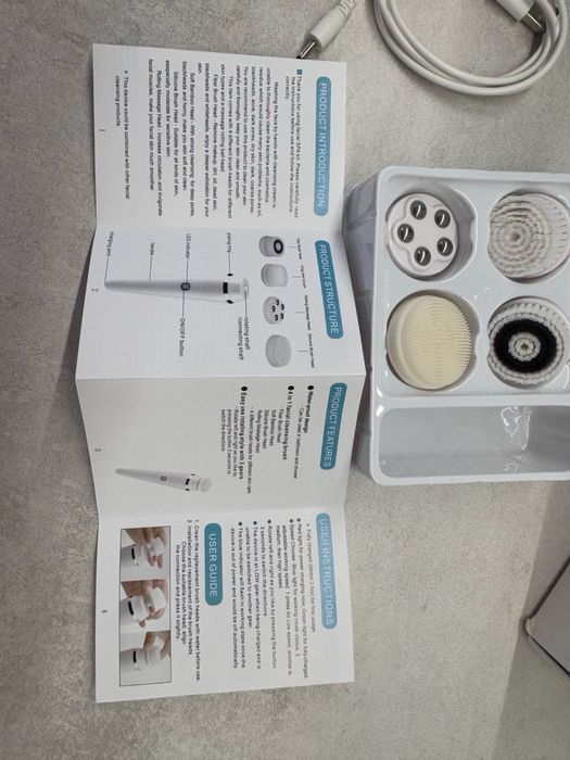 Электрическая щетка 4в1 Facial SPA kit для чистки массажа лица