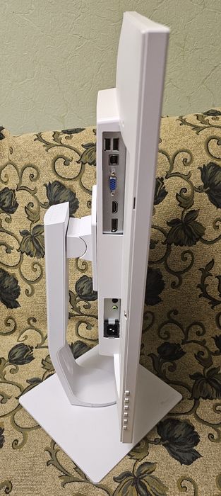 Монитор IIYAMA Pro Lite XUB2492 HSU разбитый экран