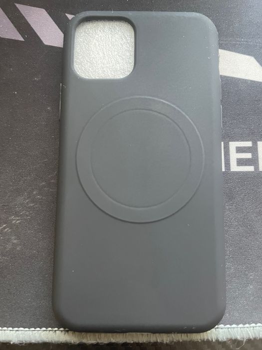 Чехол на IPhone 11 pro