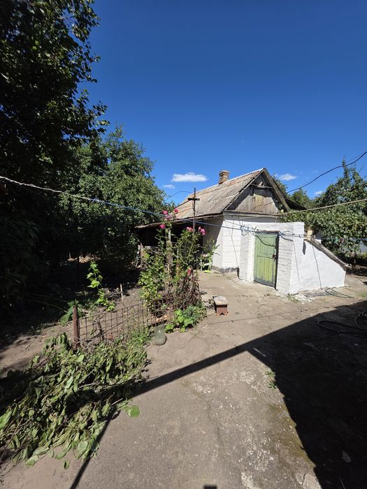 Продам большой дом с гаражом
