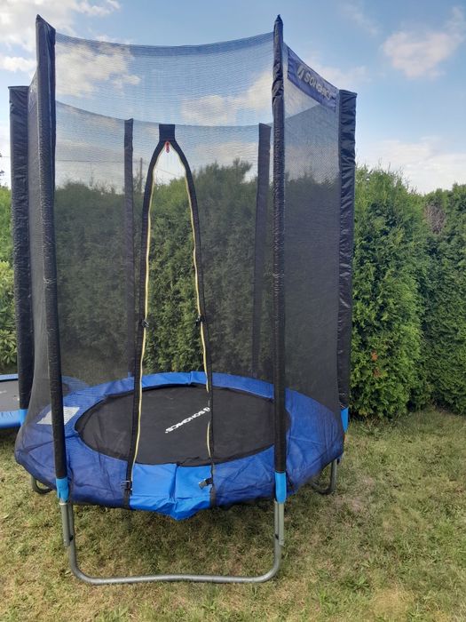 Trampolina ogrodowa