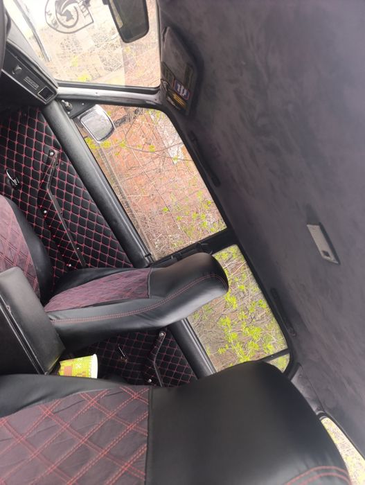 Автомобіль Ваз 2107