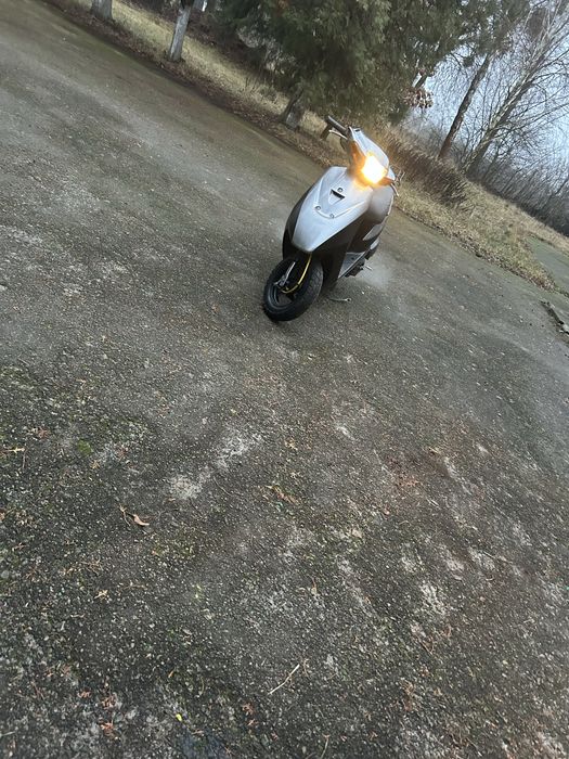 Продам сузукі летс бабочка в ідеальному стані