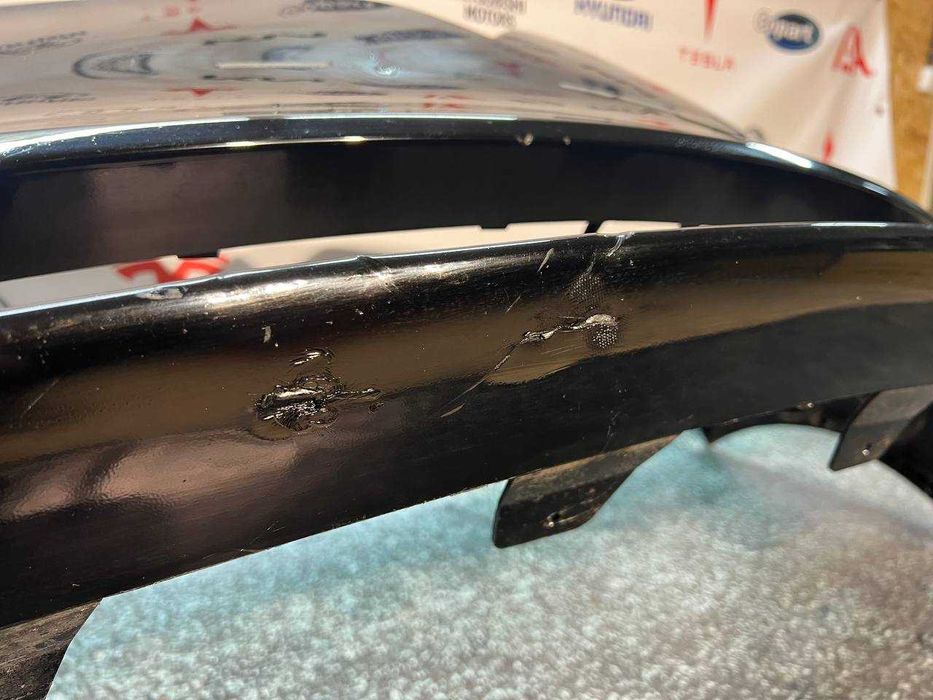 Бампер передній Tesla Model S Plaid 21-24 1564687-00-C 1750101-S1-C