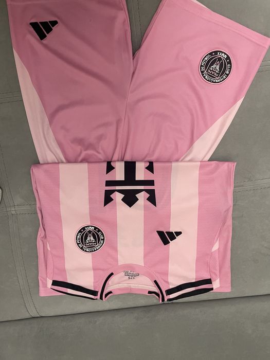 Футбольна форма Messi