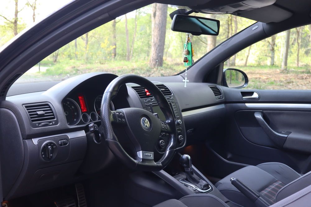 Volkswagen golf 5 GTI