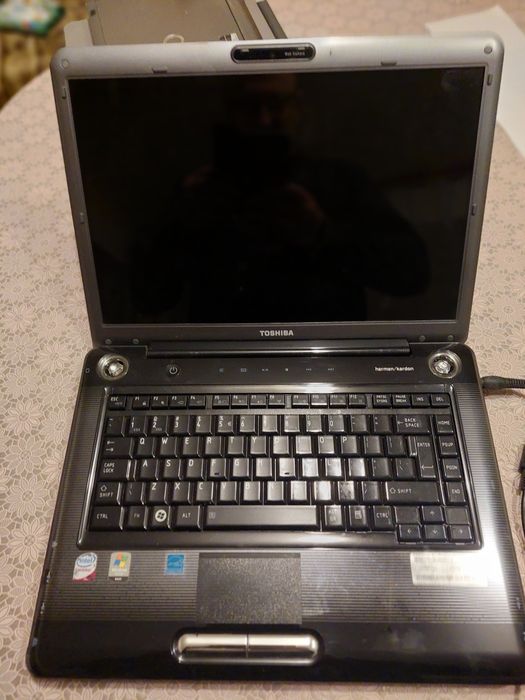 Toshiba acer fujitsu