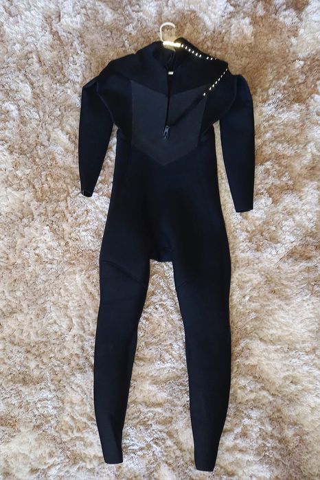 Fato Rip Curl 4/3 sealed NOVO