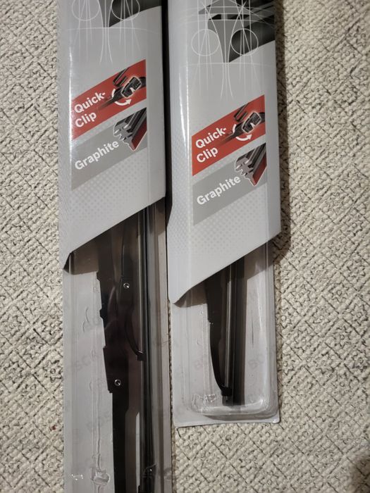 Wycieraczki bosch komplet 650mm i 400mm.  26" 16"