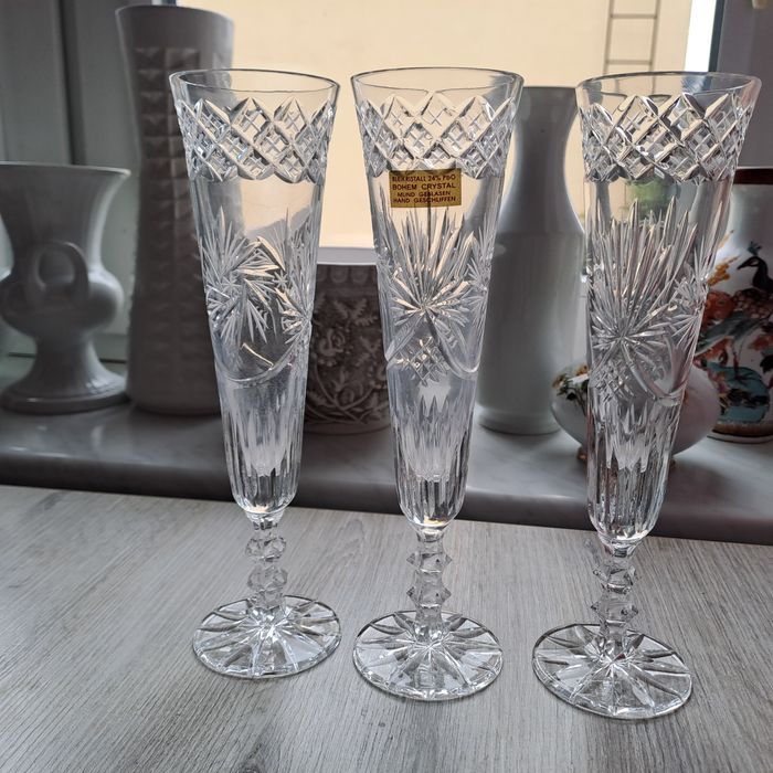 Kryształowe kieliszki do szampana  Bleikristall.