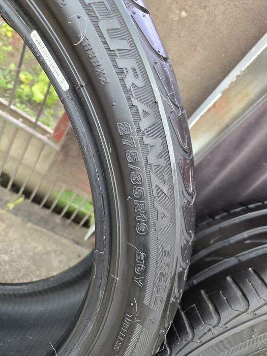 Bridgestone комплект разноширокие 275/35/19 и 245/40/19